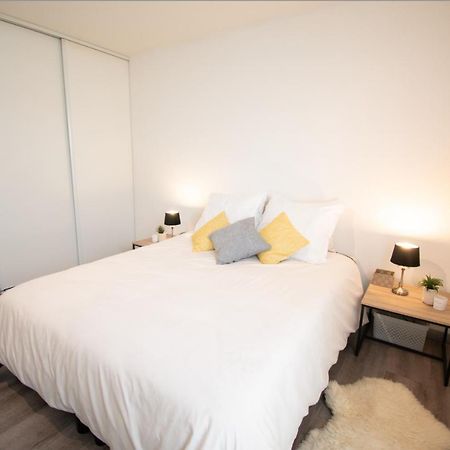 Joli Studio Tout Confort A 2 Pas De La Gare Poissy Exterior foto